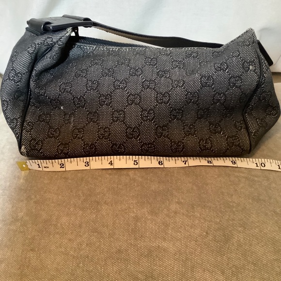 Gucci Bag - Picture 6 of 11